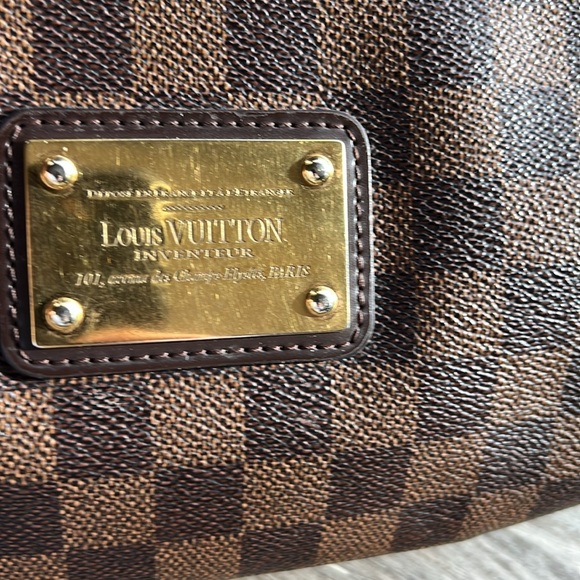 Authentic Louis Vuitton Damier Eva - Picture 4 of 11
